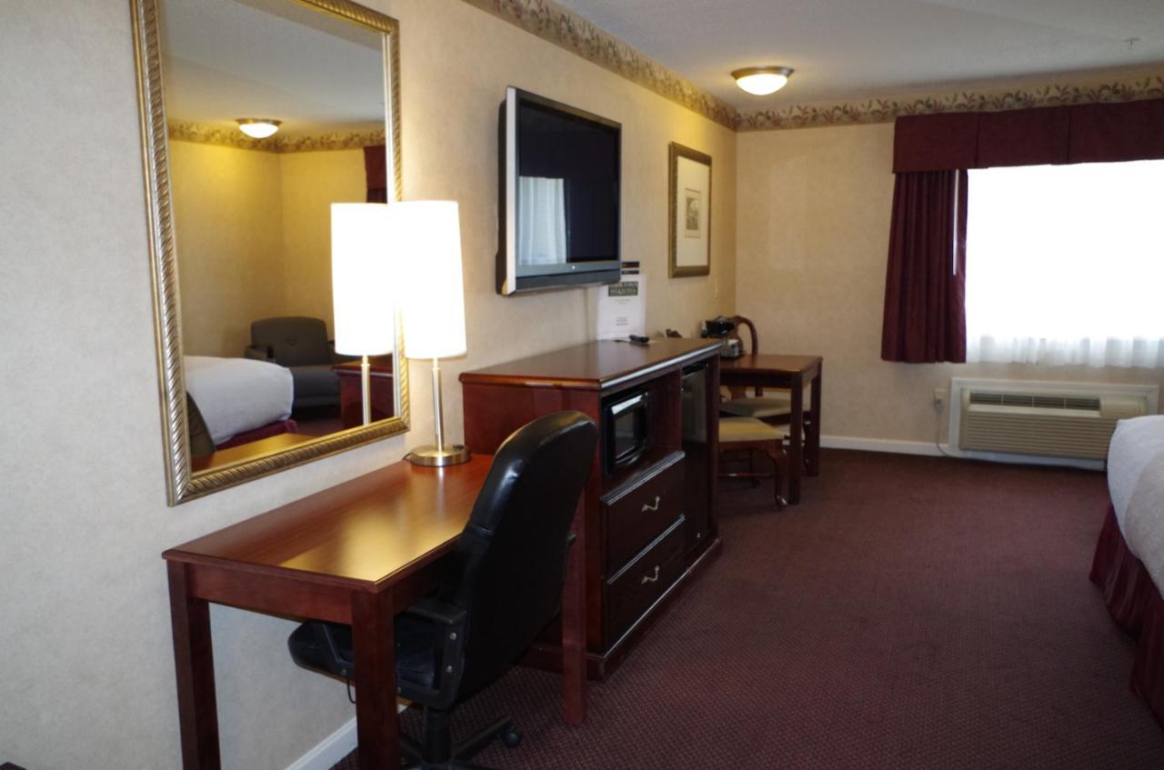 Shiretown Inn & Suites Houlton Luaran gambar